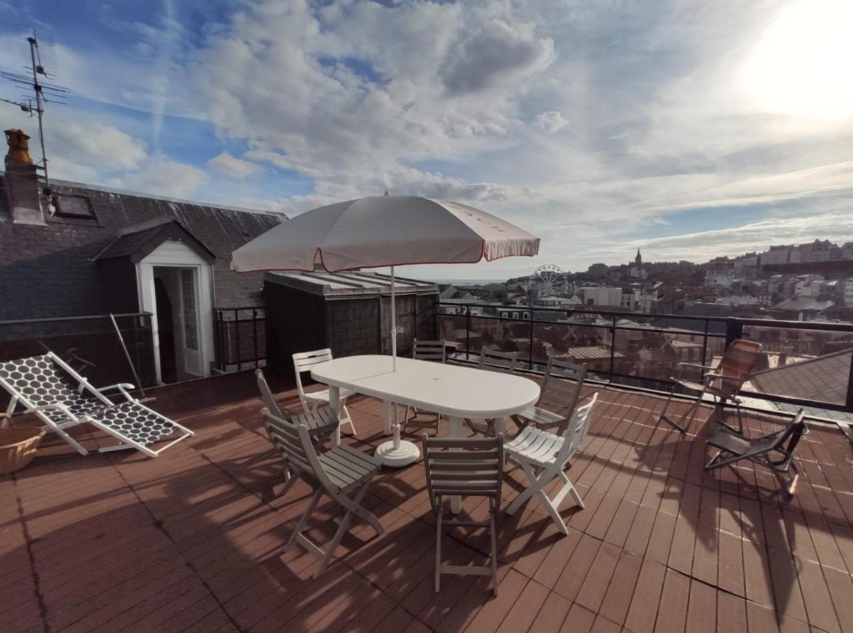 Le Balcon Des Vents Apartment *